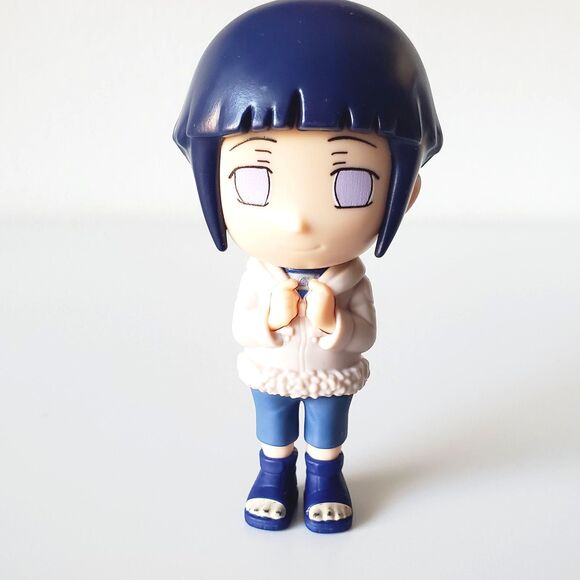 Vintage Hinata Hyuga Chibi Figure 4" Naruto Anime Toy - Picture 1 of 5